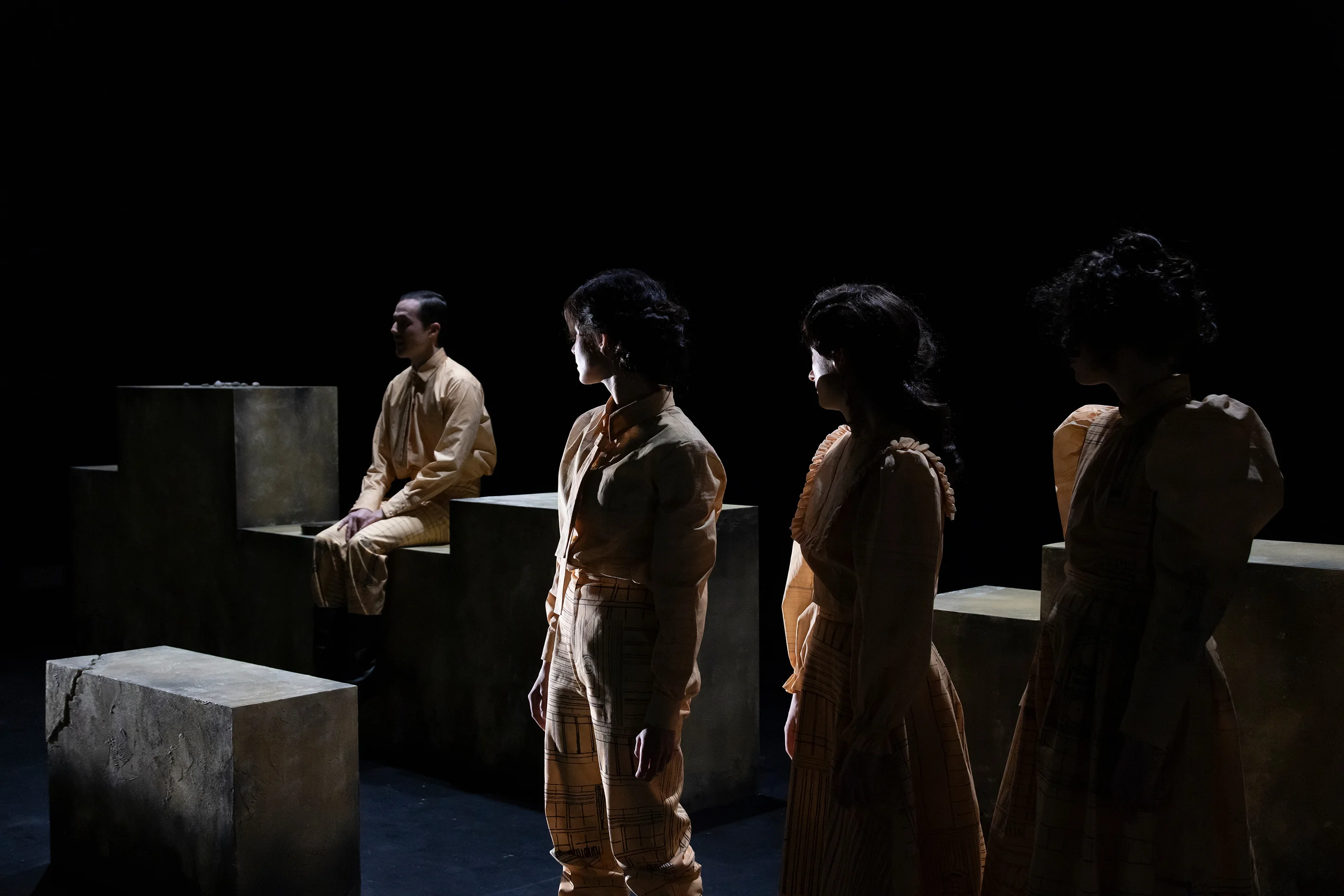 maylin-habig-was-bleibt-schlagschatten-alle